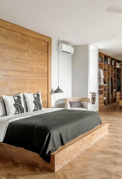 Italian Linen Coverlet